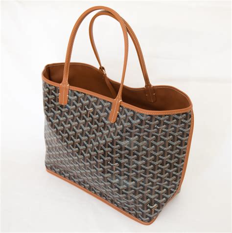 goyard anjou pm price 2023|goyard artois bag price.